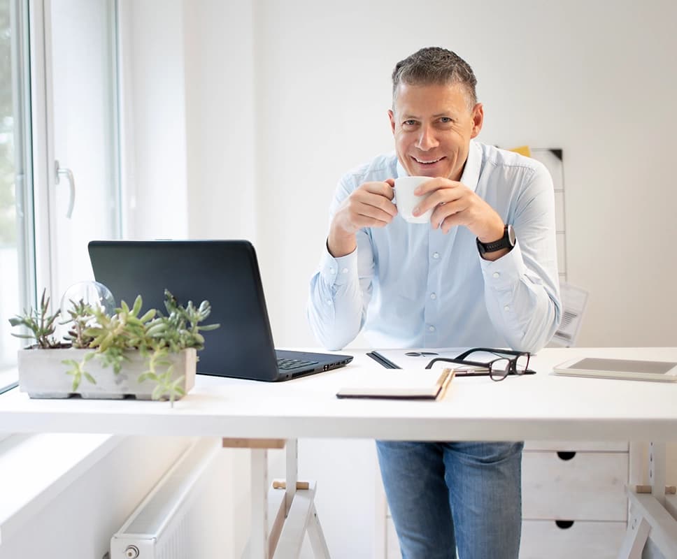 Powerful Dashboard & Case Management